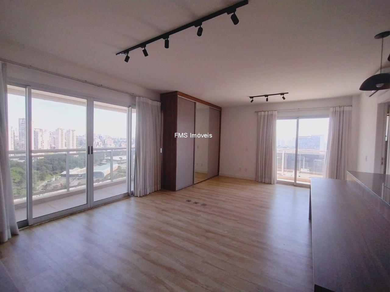 Apartamento, 1 quarto, 55 m² - Foto 2