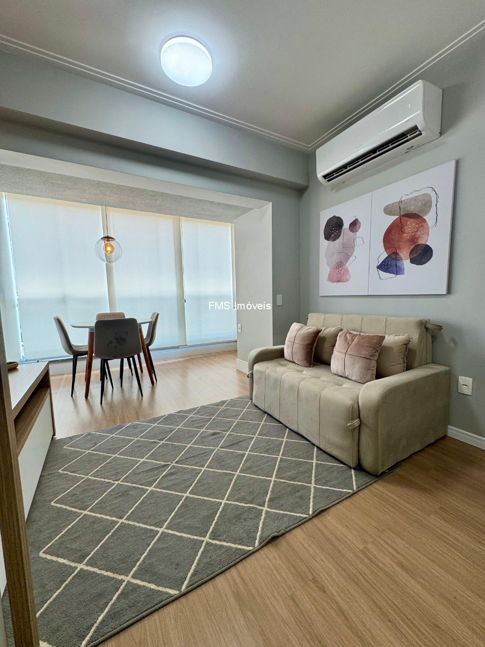 Apartamento, 1 quarto, 37 m² - Foto 1