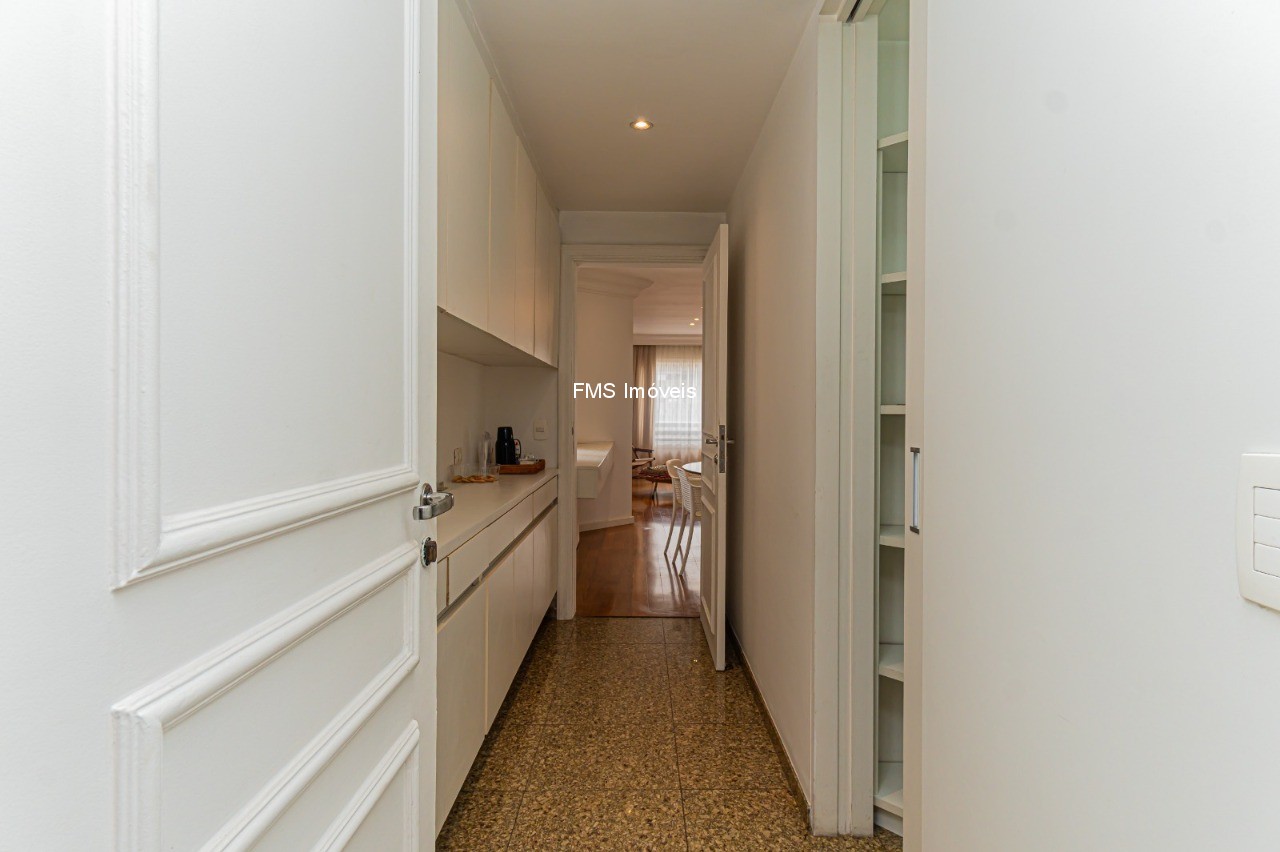 Apartamento, 3 quartos, 285 m² - Foto 2
