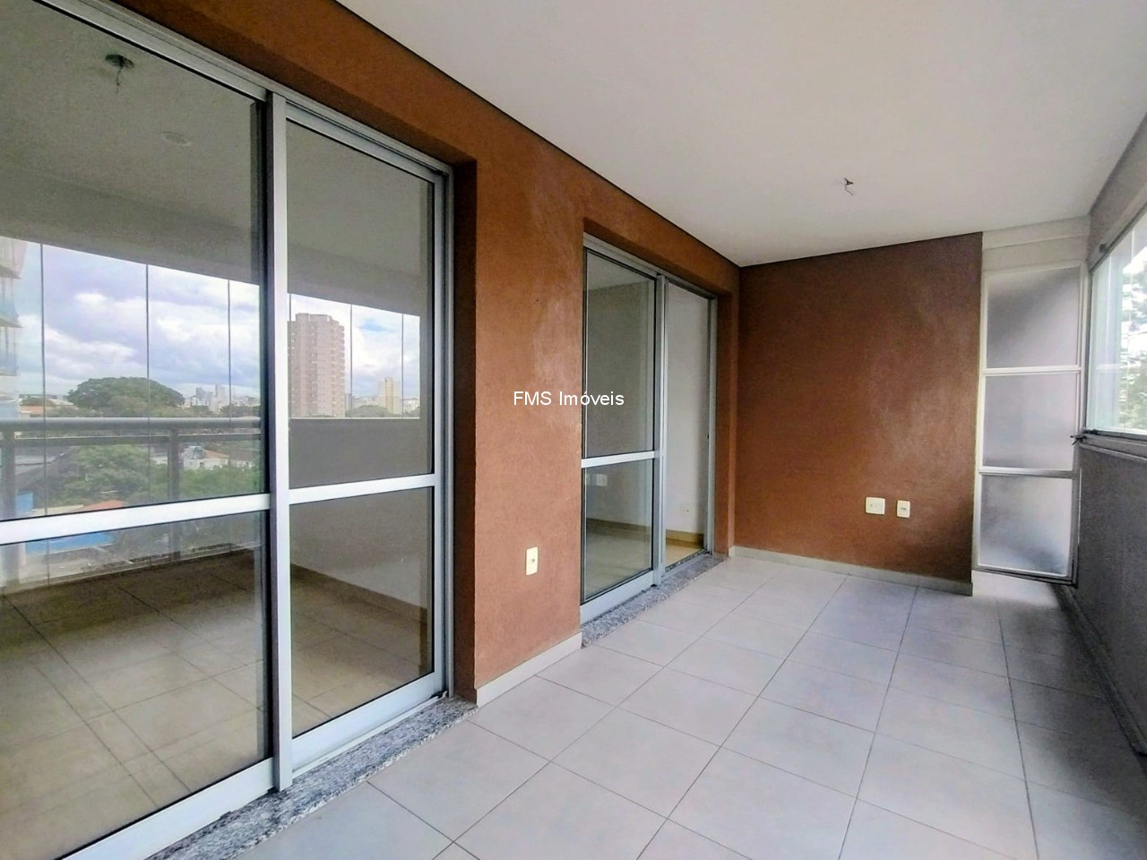 Apartamento, 2 quartos, 80 m² - Foto 1