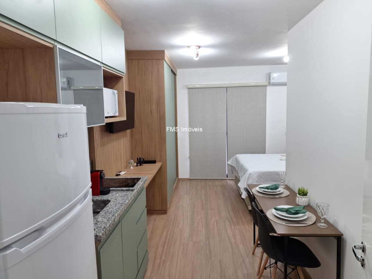 Apartamento, 1 quarto, 27 m² - Foto 1