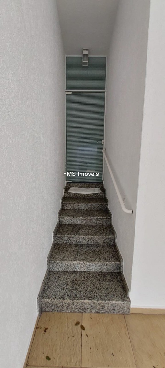 Casa, 4 quartos, 230 m² - Foto 2