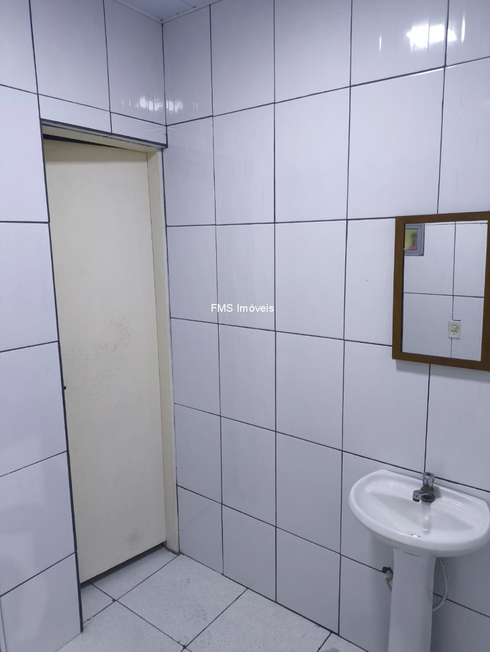 Depósito-Galpão, 570 m² - Foto 28