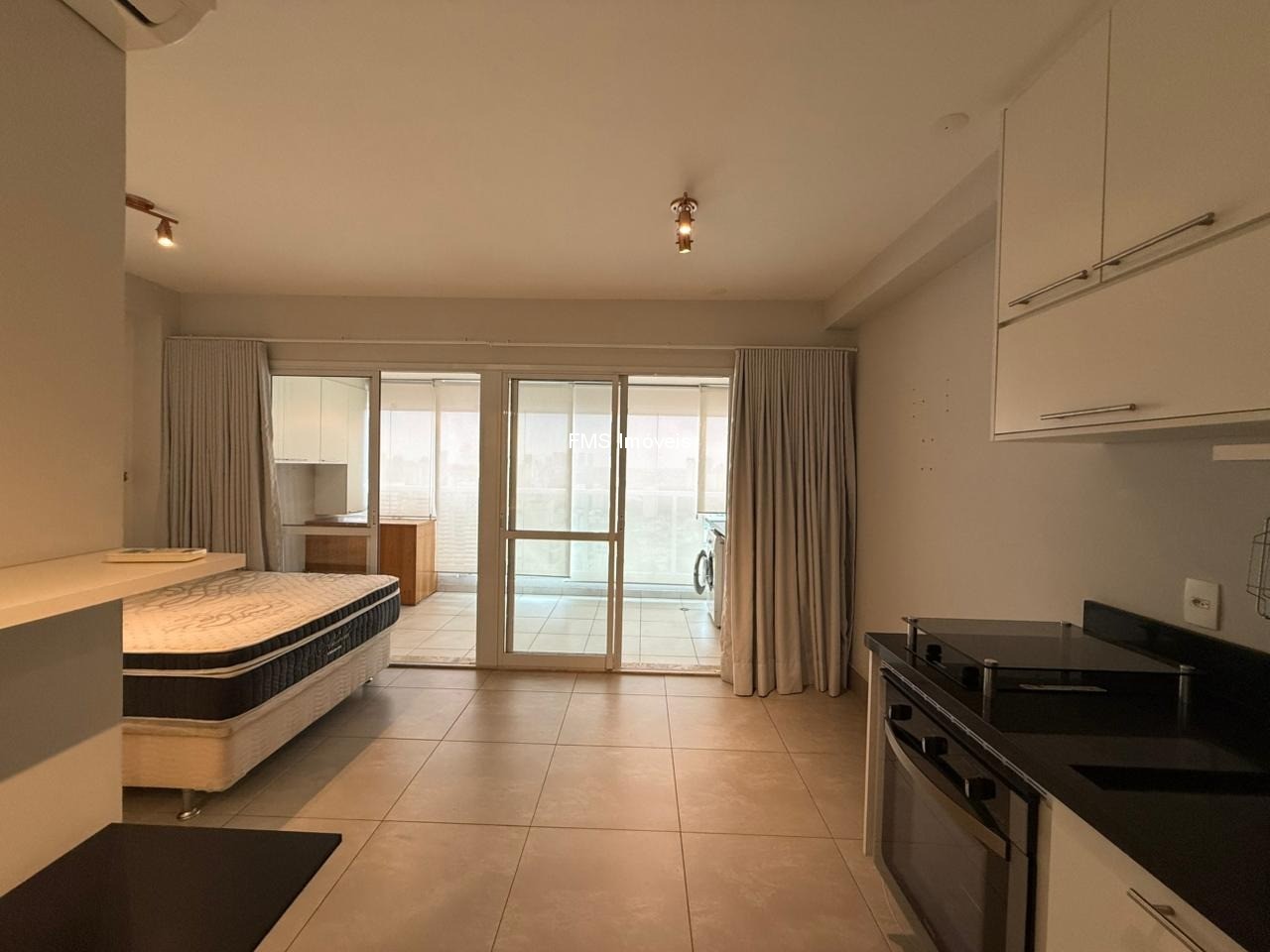 Apartamento, 1 quarto, 34 m² - Foto 1