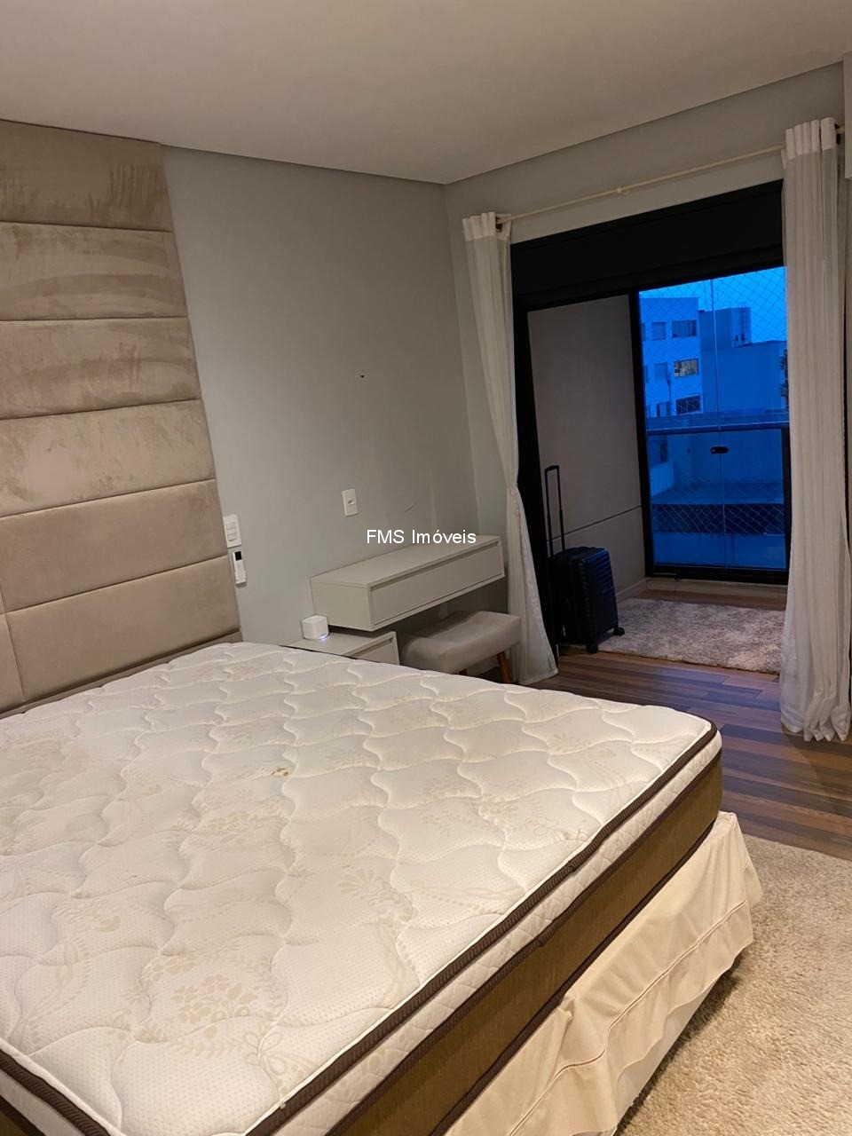 Apartamento, 3 quartos, 240 m² - Foto 4