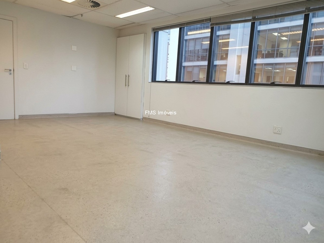 Sala-Conjunto, 90 m² - Foto 1