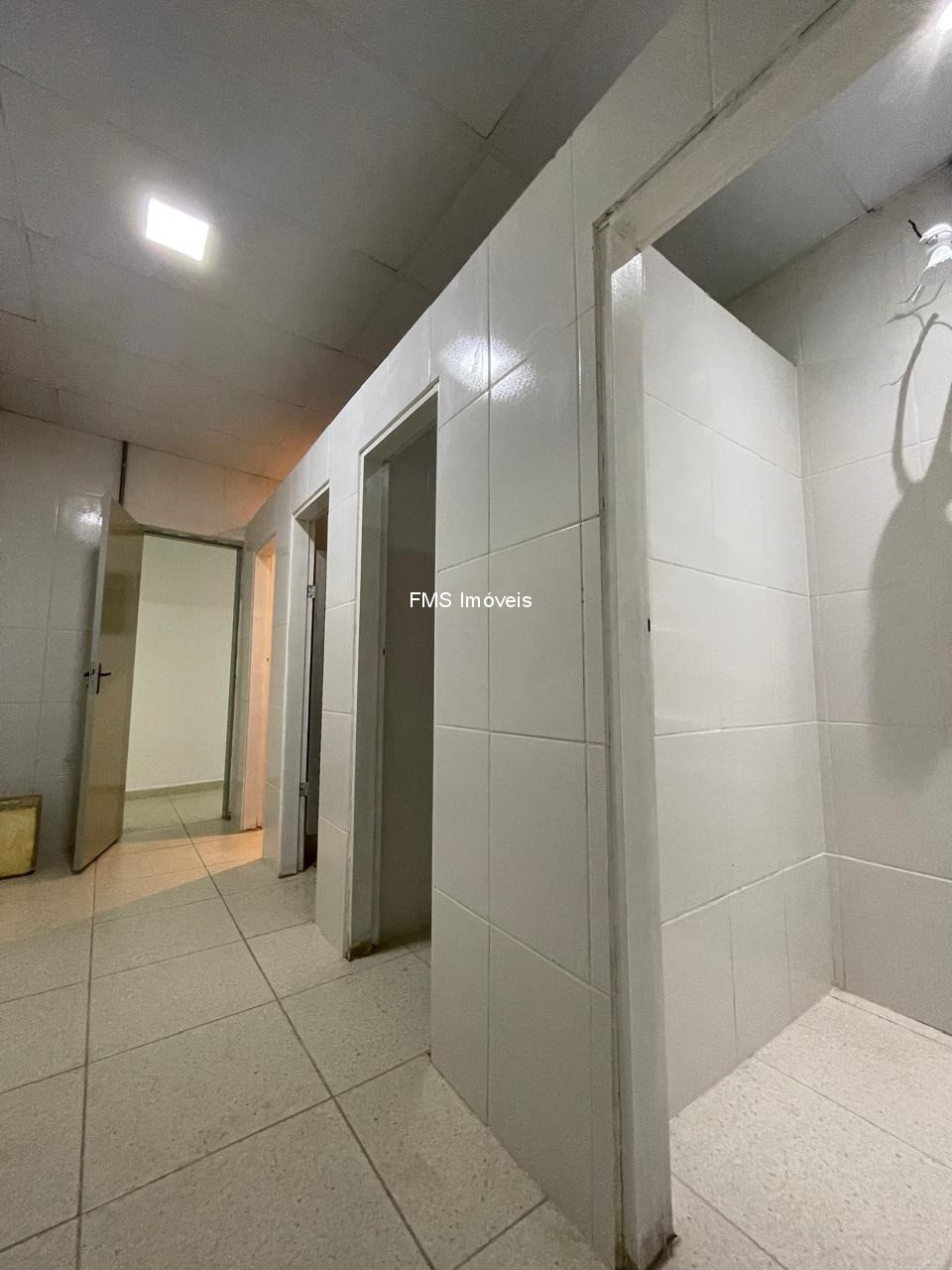 Depósito-Galpão, 650 m² - Foto 13