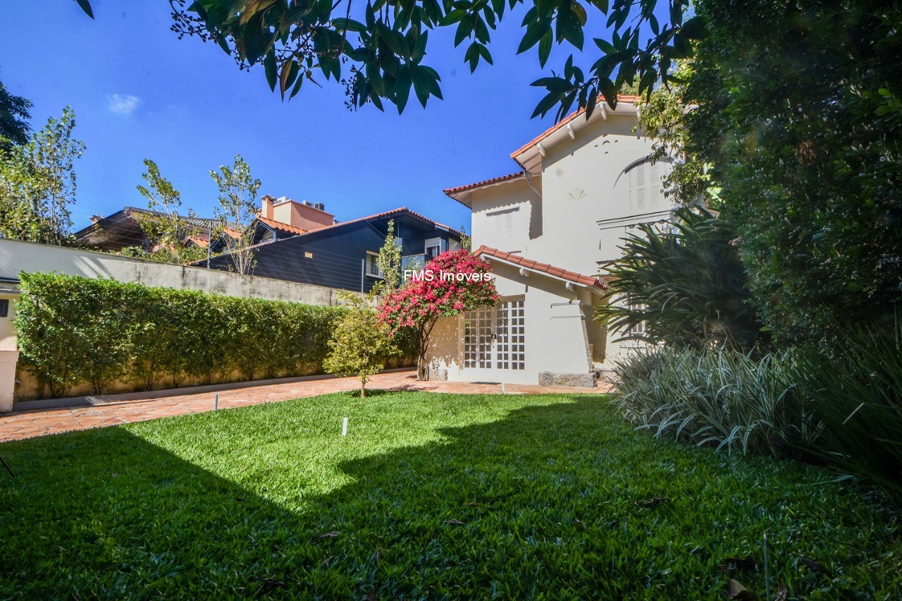 Casa, 3 quartos, 250 m² - Foto 4