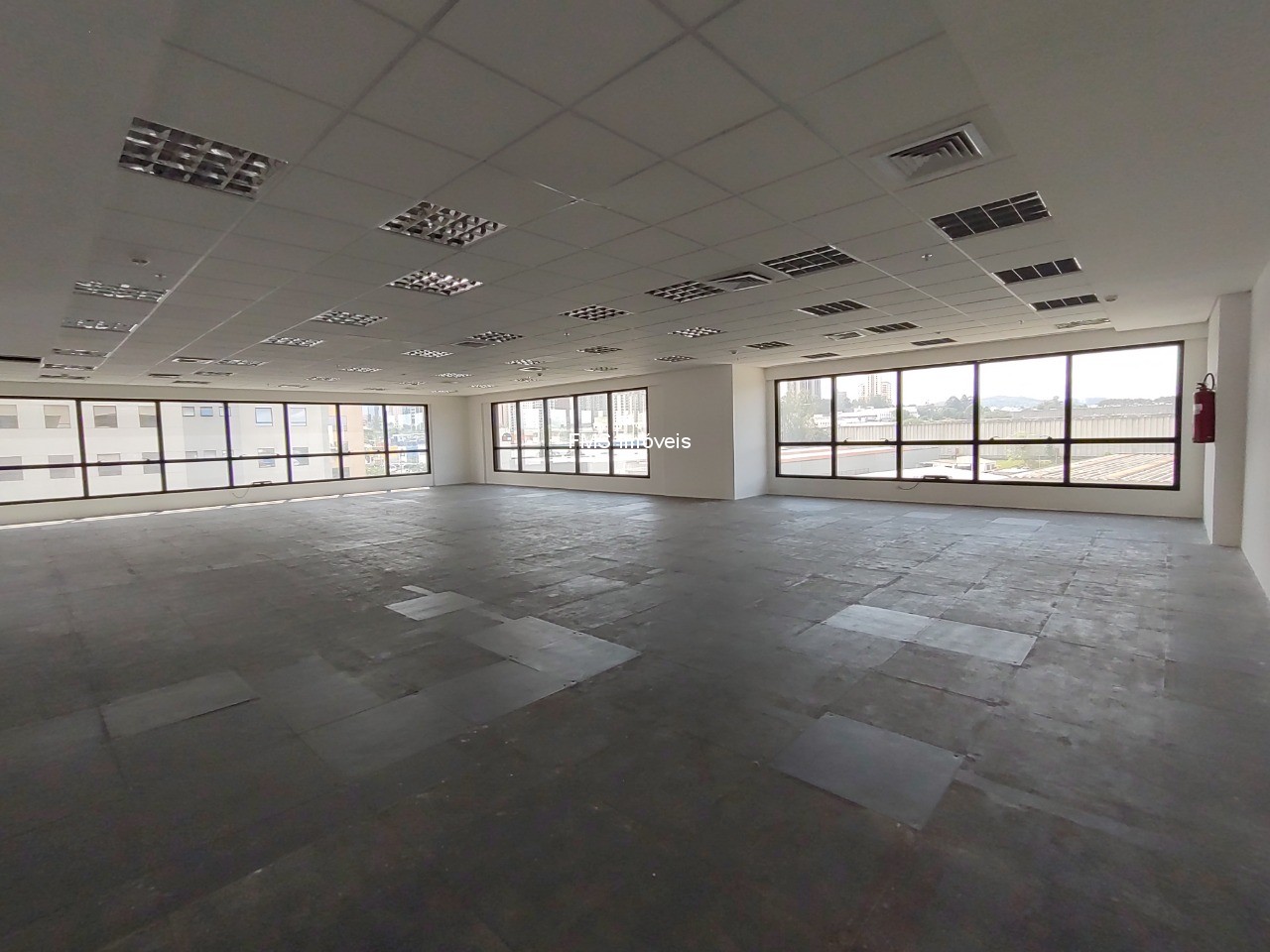 Sala-Conjunto, 1354 m² - Foto 1