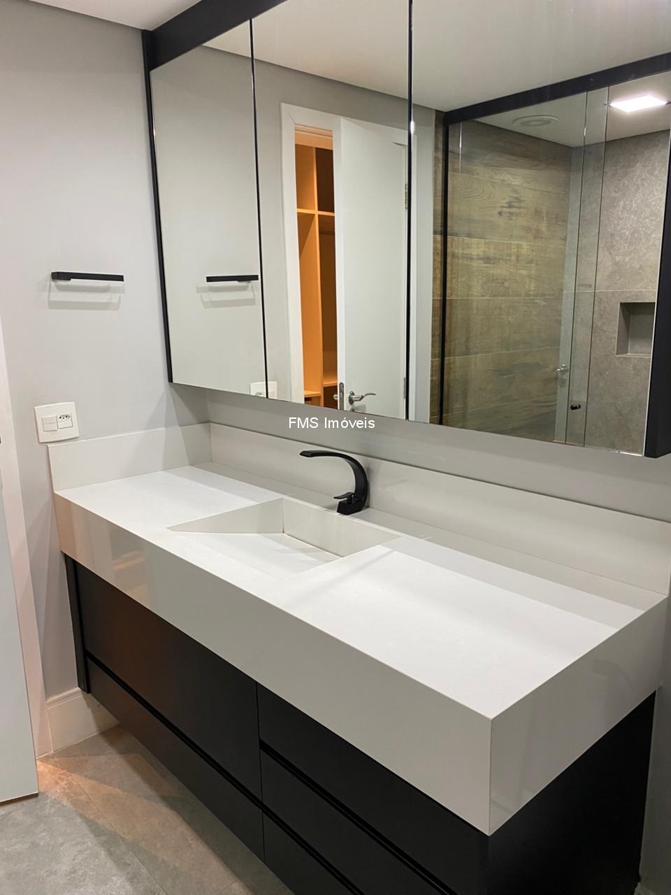 Apartamento, 3 quartos, 240 m² - Foto 12