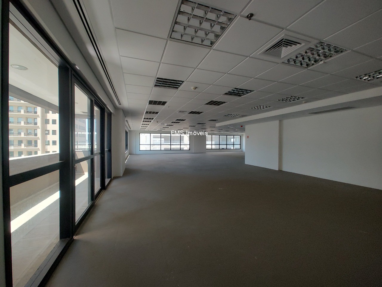 Sala-Conjunto, 1354 m² - Foto 35