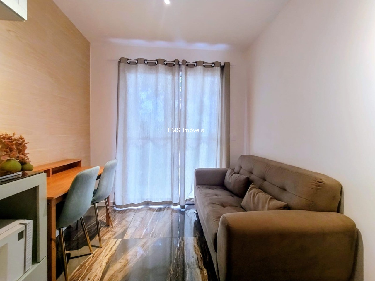 Apartamento, 1 quarto, 27 m² - Foto 2