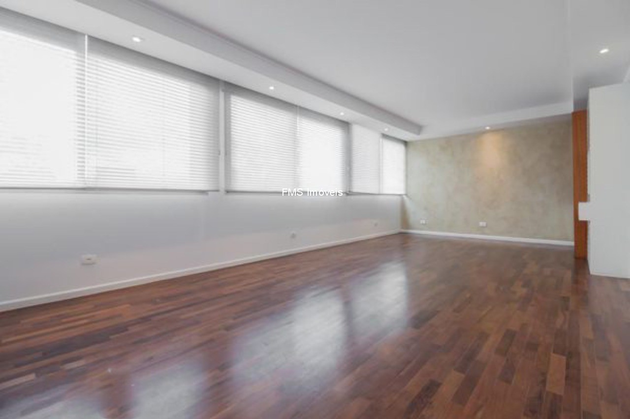 Apartamento, 3 quartos, 140 m² - Foto 2