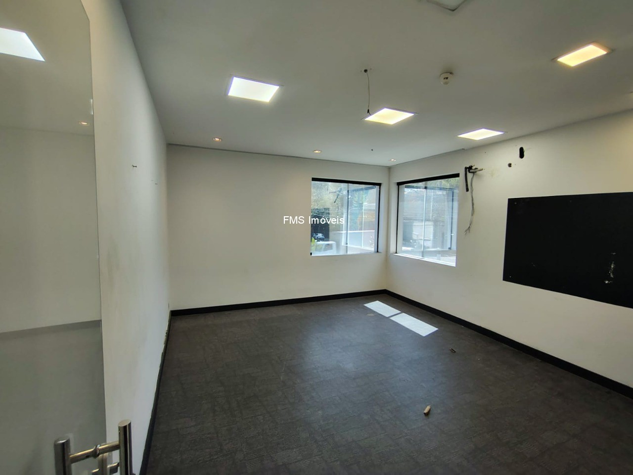 Loja-Salão, 300 m² - Foto 25