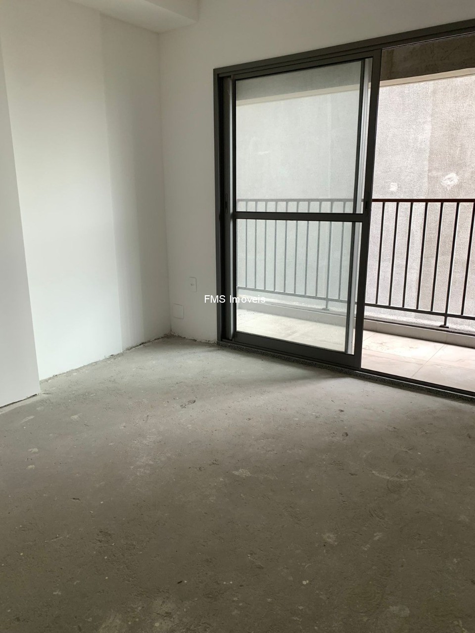 Apartamento, 1 quarto, 29 m² - Foto 1