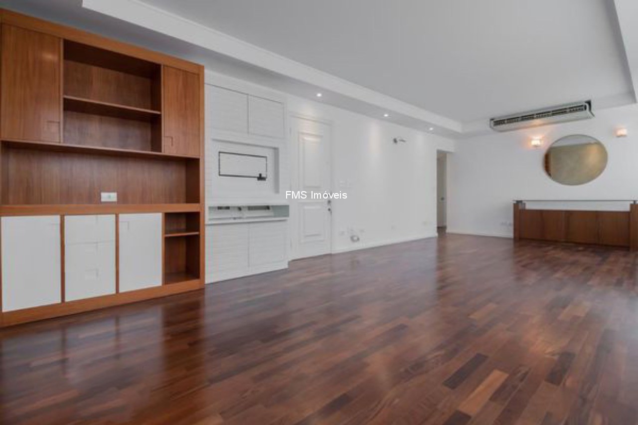 Apartamento, 3 quartos, 140 m² - Foto 1