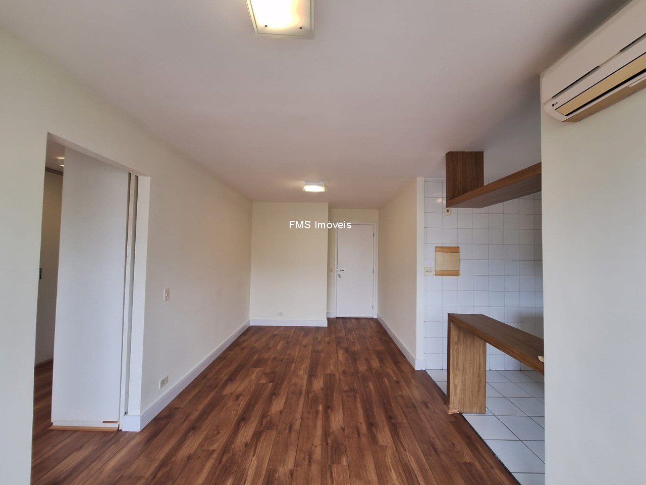 Apartamento, 1 quarto, 45 m² - Foto 1