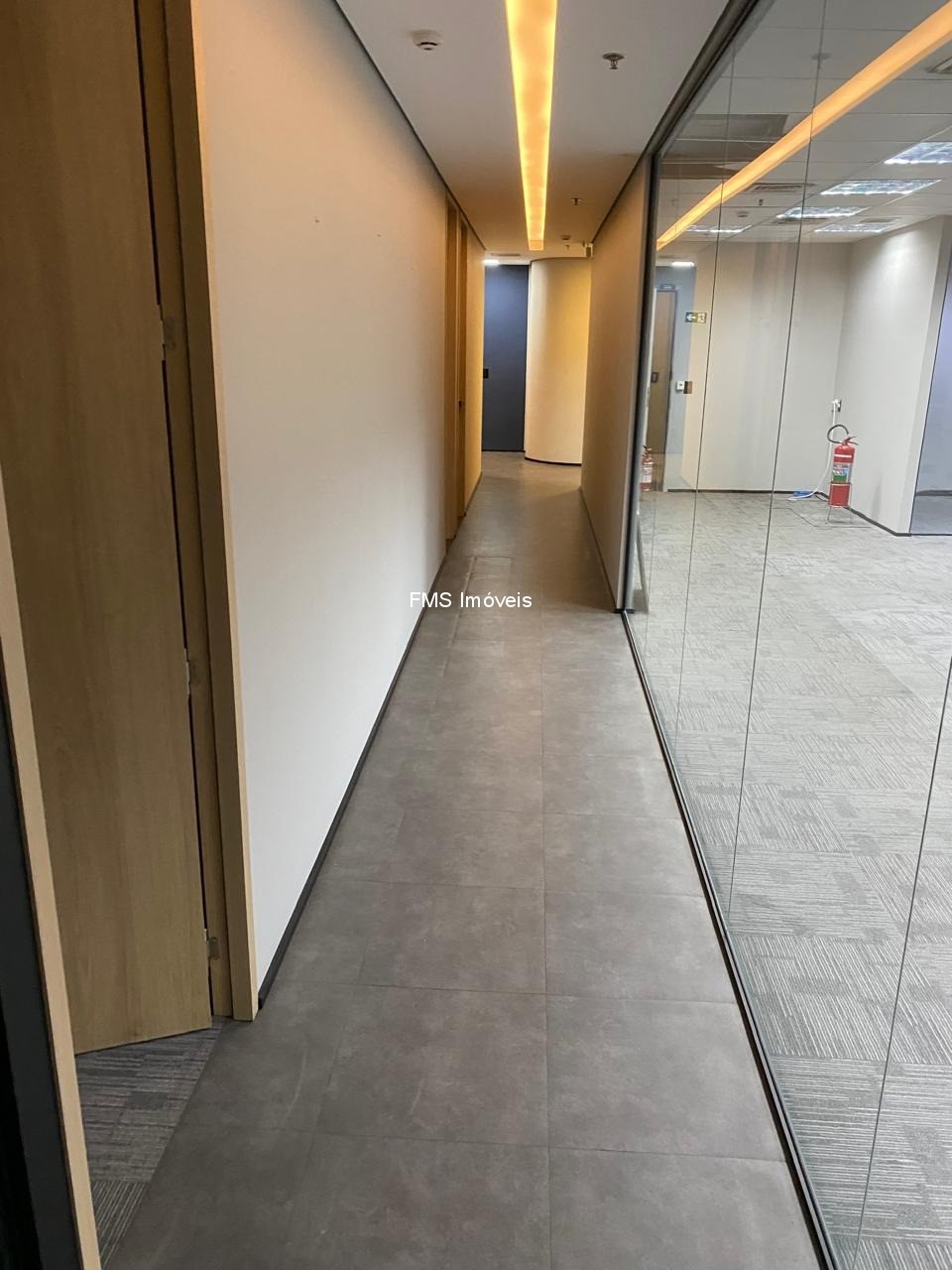 Sala-Conjunto, 459 m² - Foto 17