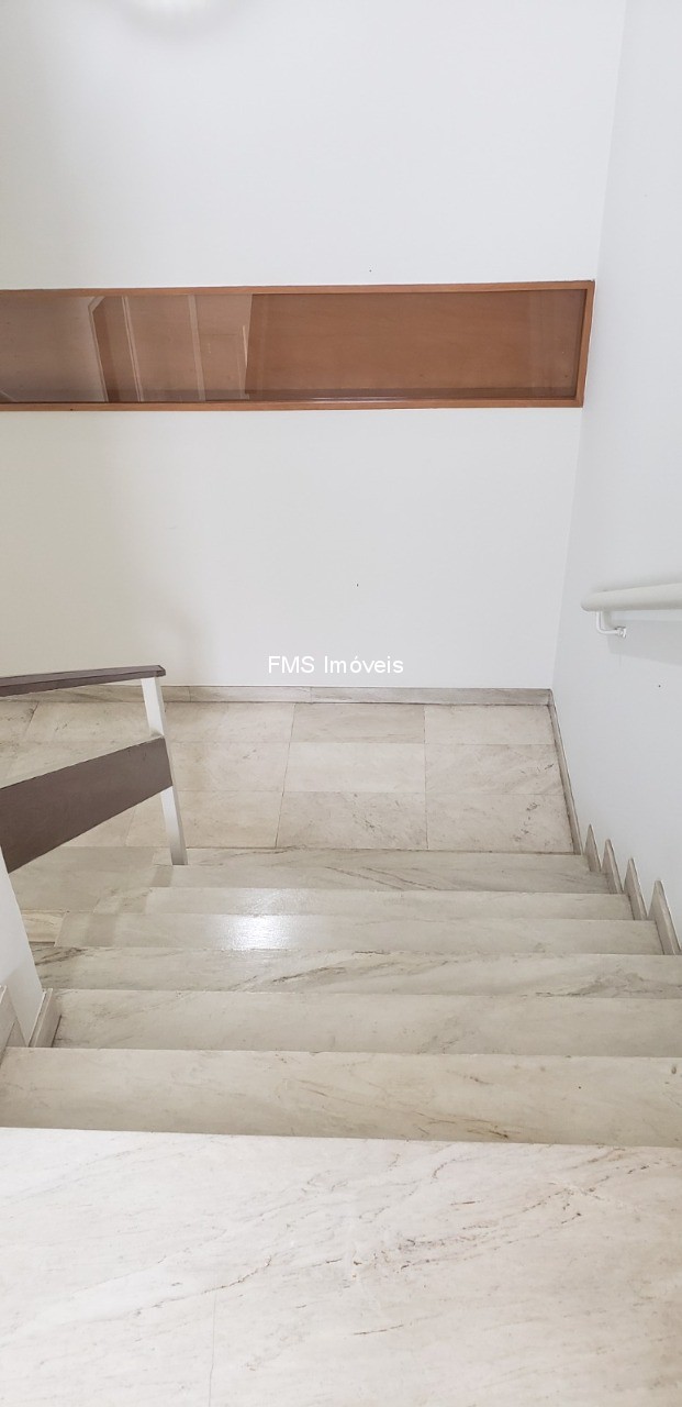 Casa, 4 quartos, 336 m² - Foto 2