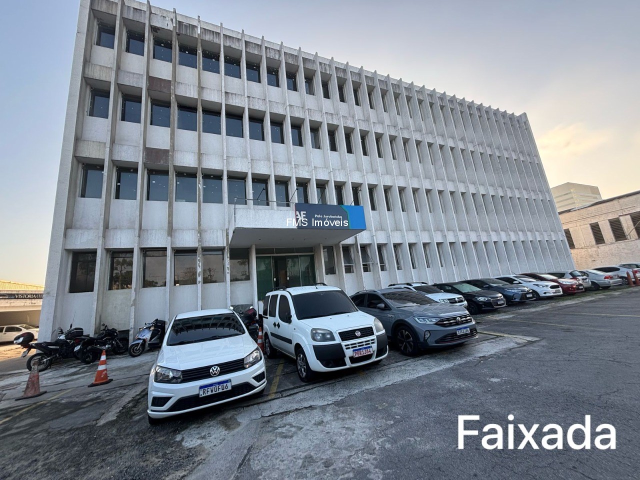 Prédio Inteiro, 7000 m² - Foto 1