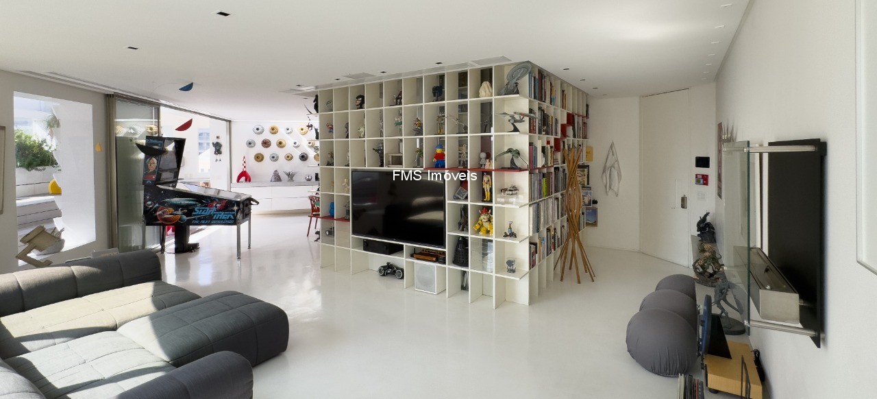 Apartamento, 3 quartos, 246 m² - Foto 1