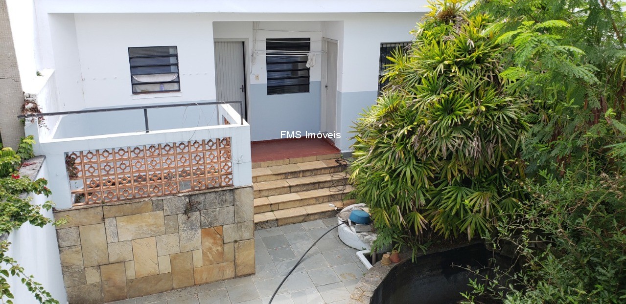 Casa, 4 quartos, 336 m² - Foto 1