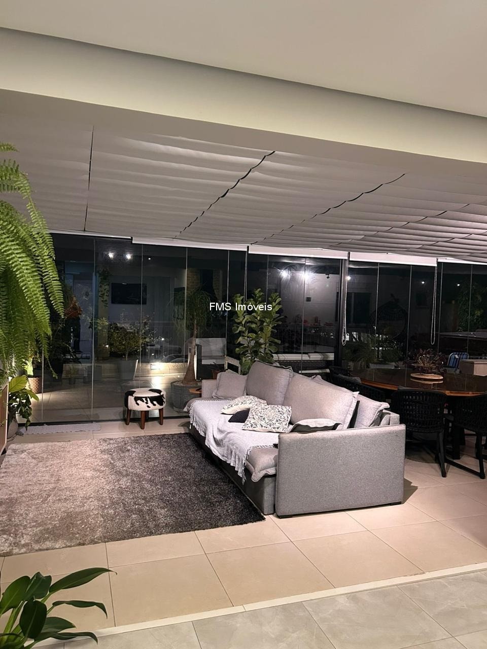 Apartamento, 2 quartos, 120 m² - Foto 1