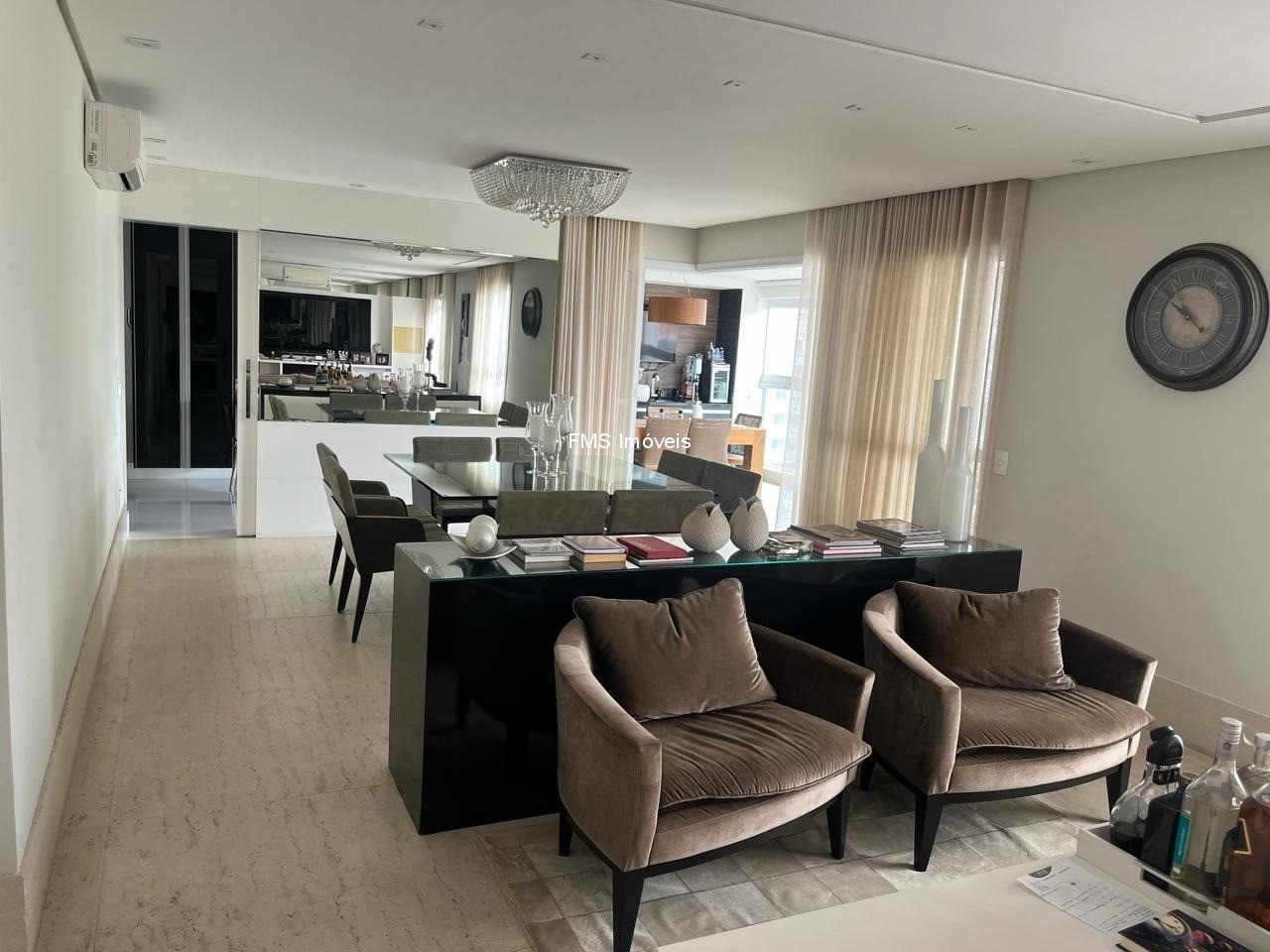 Apartamento, 3 quartos, 210 m² - Foto 3