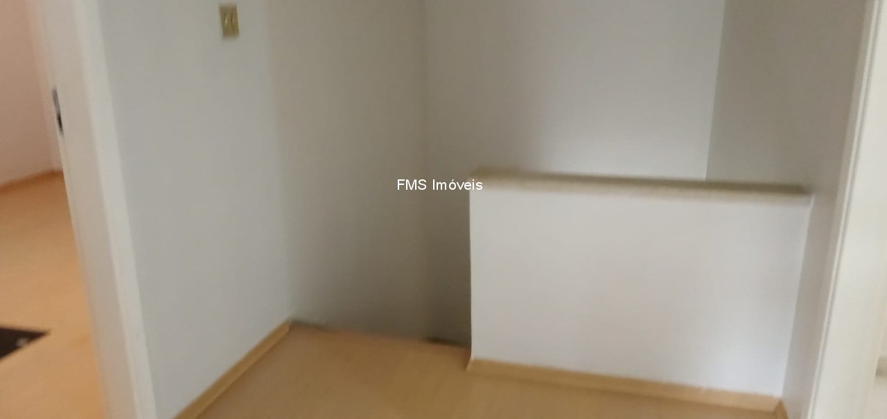 Casa, 5 quartos, 243 m² - Foto 4