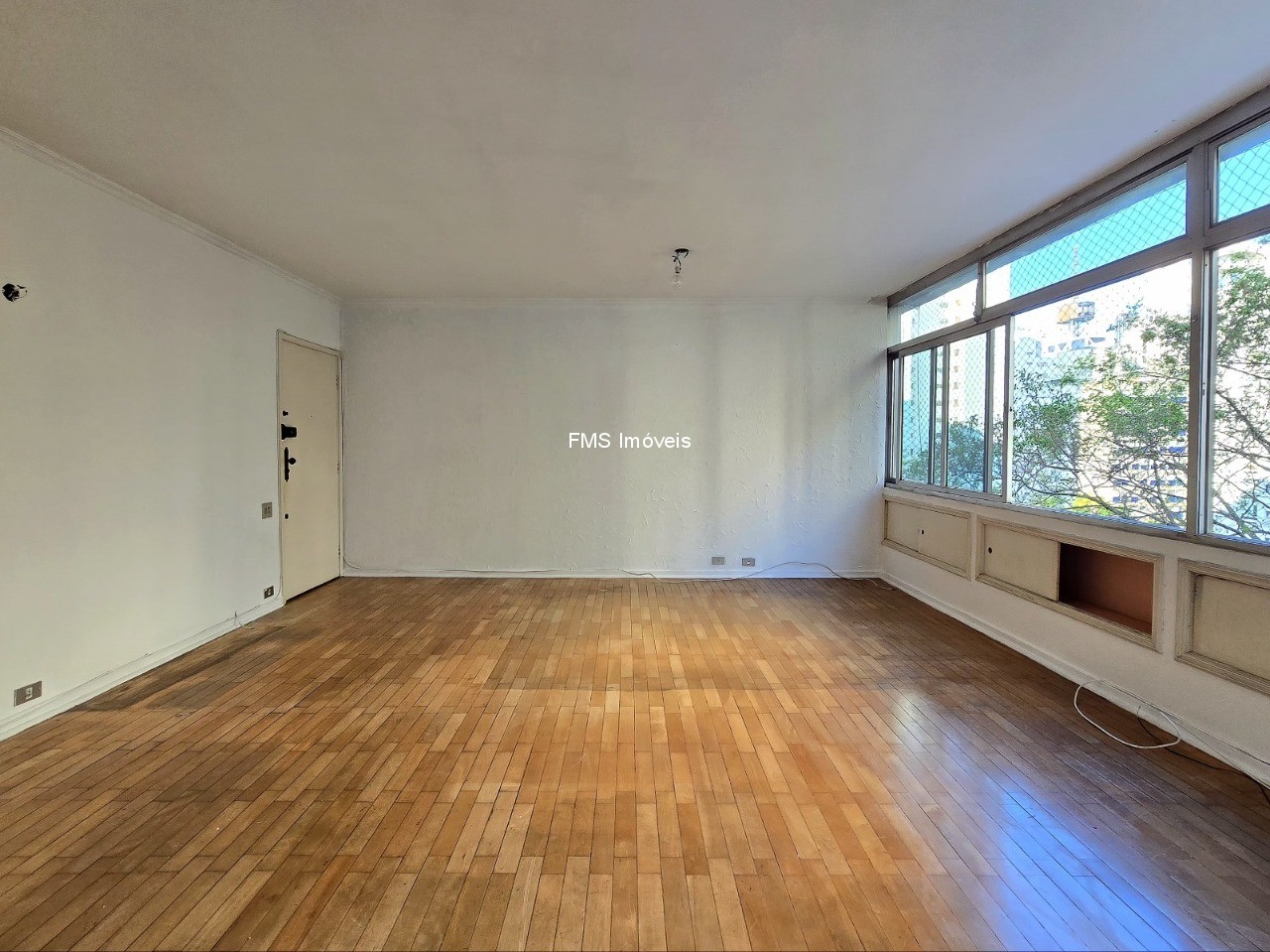 Apartamento, 3 quartos, 137 m² - Foto 2