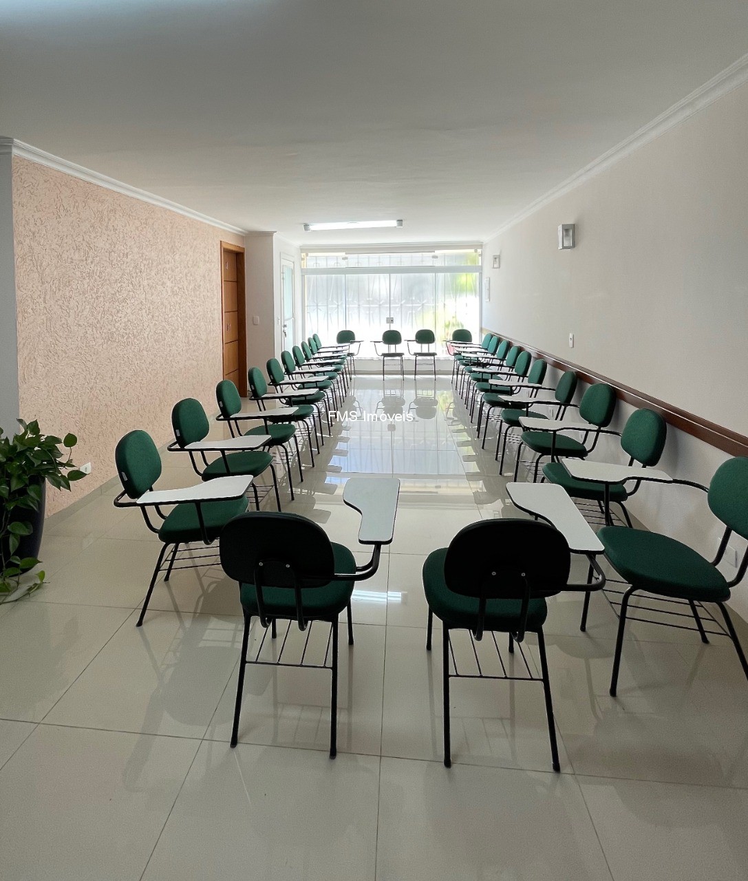 Prédio Inteiro, 138 m² - Foto 1