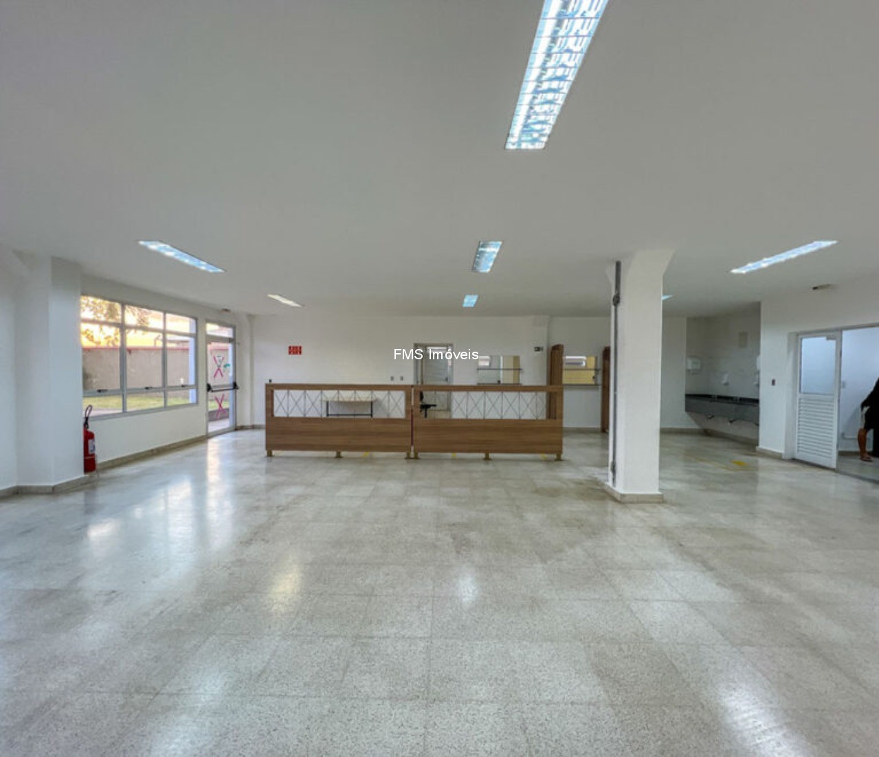 Depósito-Galpão, 4593 m² - Foto 2