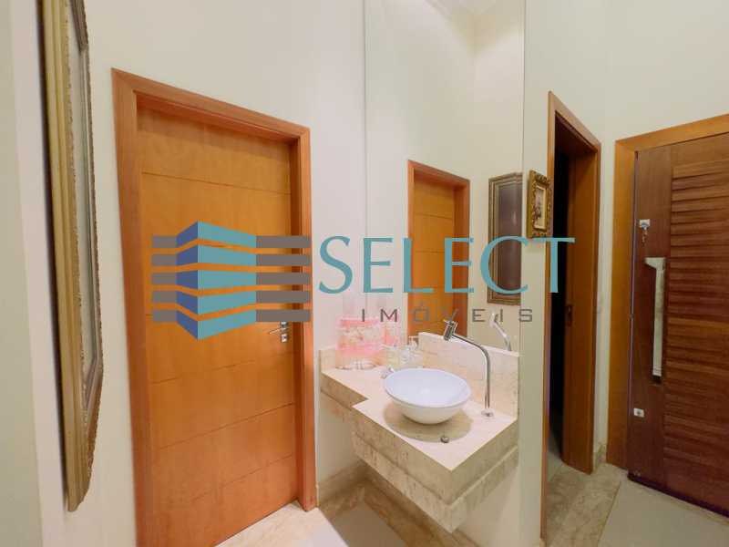 Casa com 3 quartos para aluguel, 200m² — foto 9 de 15