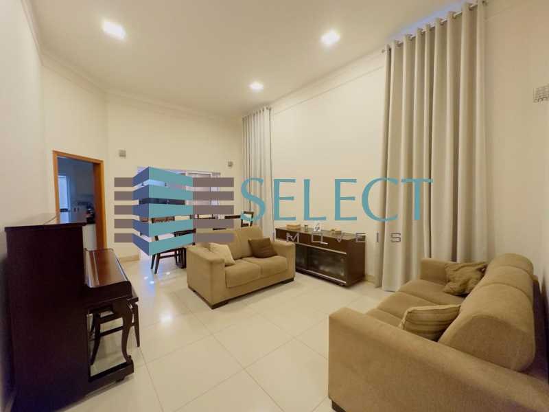Casa com 3 quartos para aluguel, 200m² — foto 3 de 15