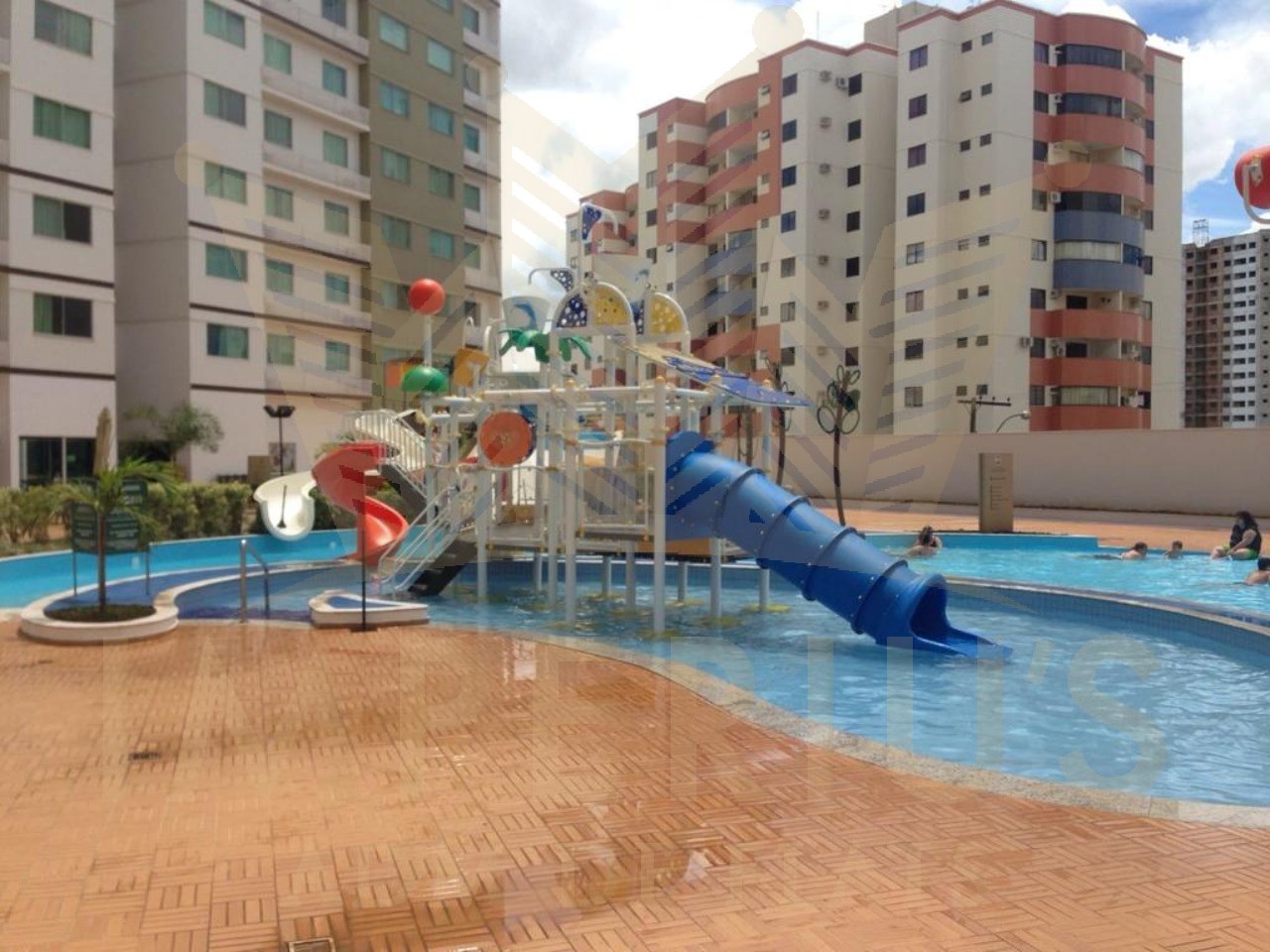 Prive Riviera Park é perfeito para acomodar até 5 hóspedes, com 1 dormitório, sala, cozinha e área de serviço.