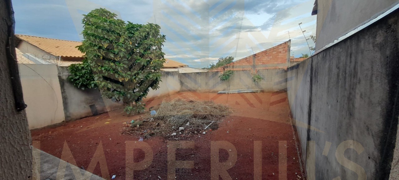 Setor Caldas do Oeste! Com 03 dormitórios espaçosos, sala aconchegante, cozinha repleta de armários, área de serviço, garagem para 2 carros
