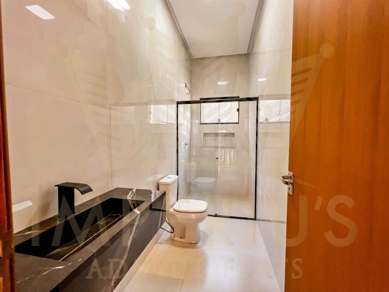 Casa alto padrão no turista 2