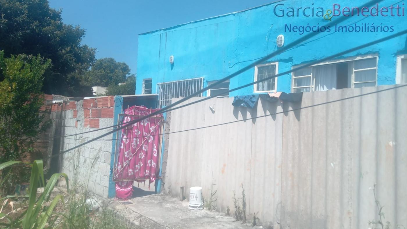 Ótimo imóvel para investimento, com terreno grande a venda e