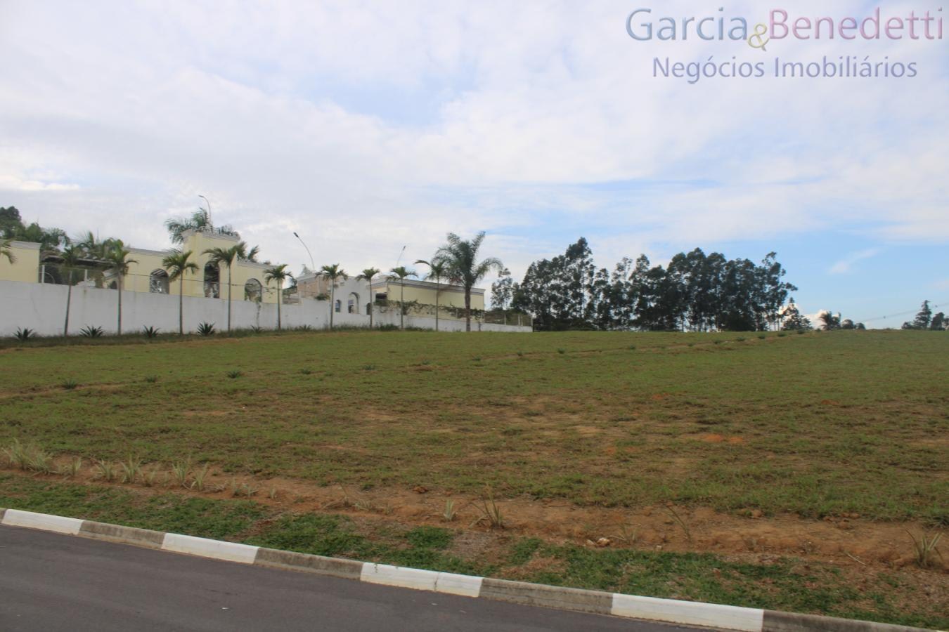 Imperdível! terreno de 1.200m² em condomínio de luxo em itup