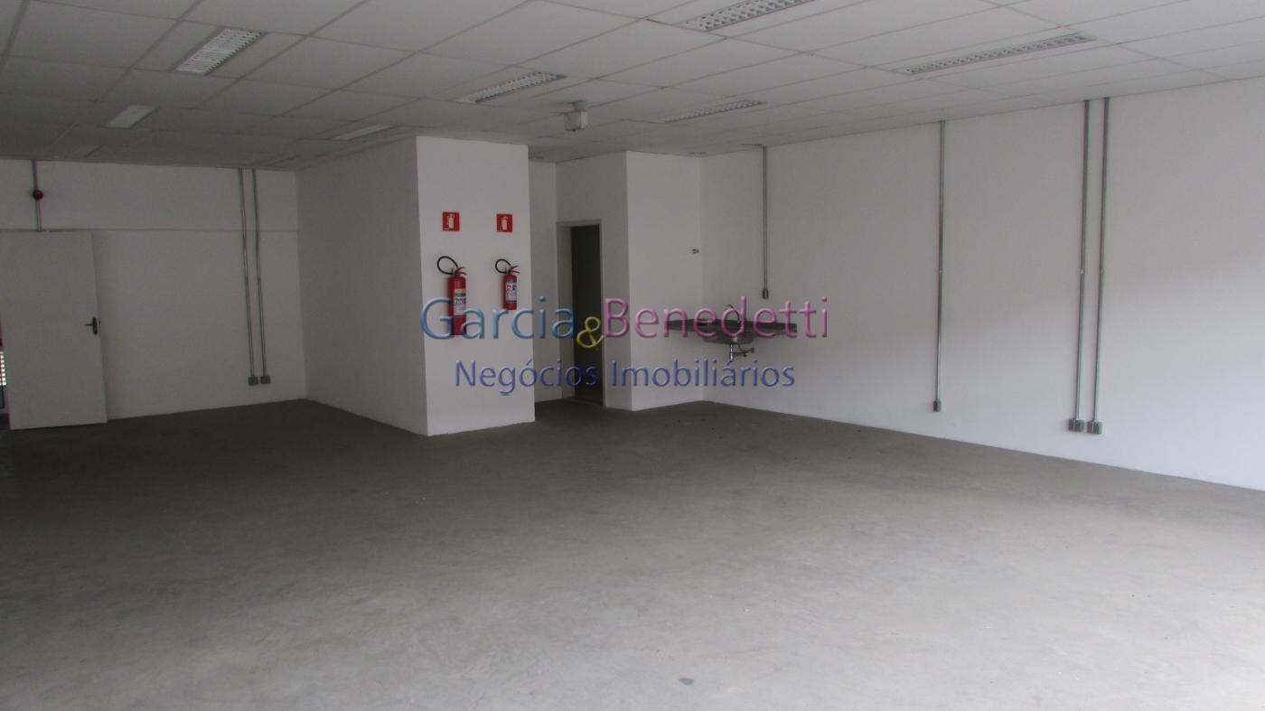 Ótimo Galpão Modular em Condomínio Logístico - Comercial - Industrial para Locação em Jundiaí / SP Frente a Rodovia Anhanguera