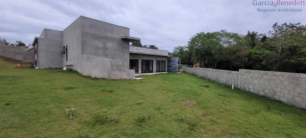 Linda Casa Térrea e Nova em Condomínio de Alto Padrão Residencial Terras da Alvorada Jundiaí