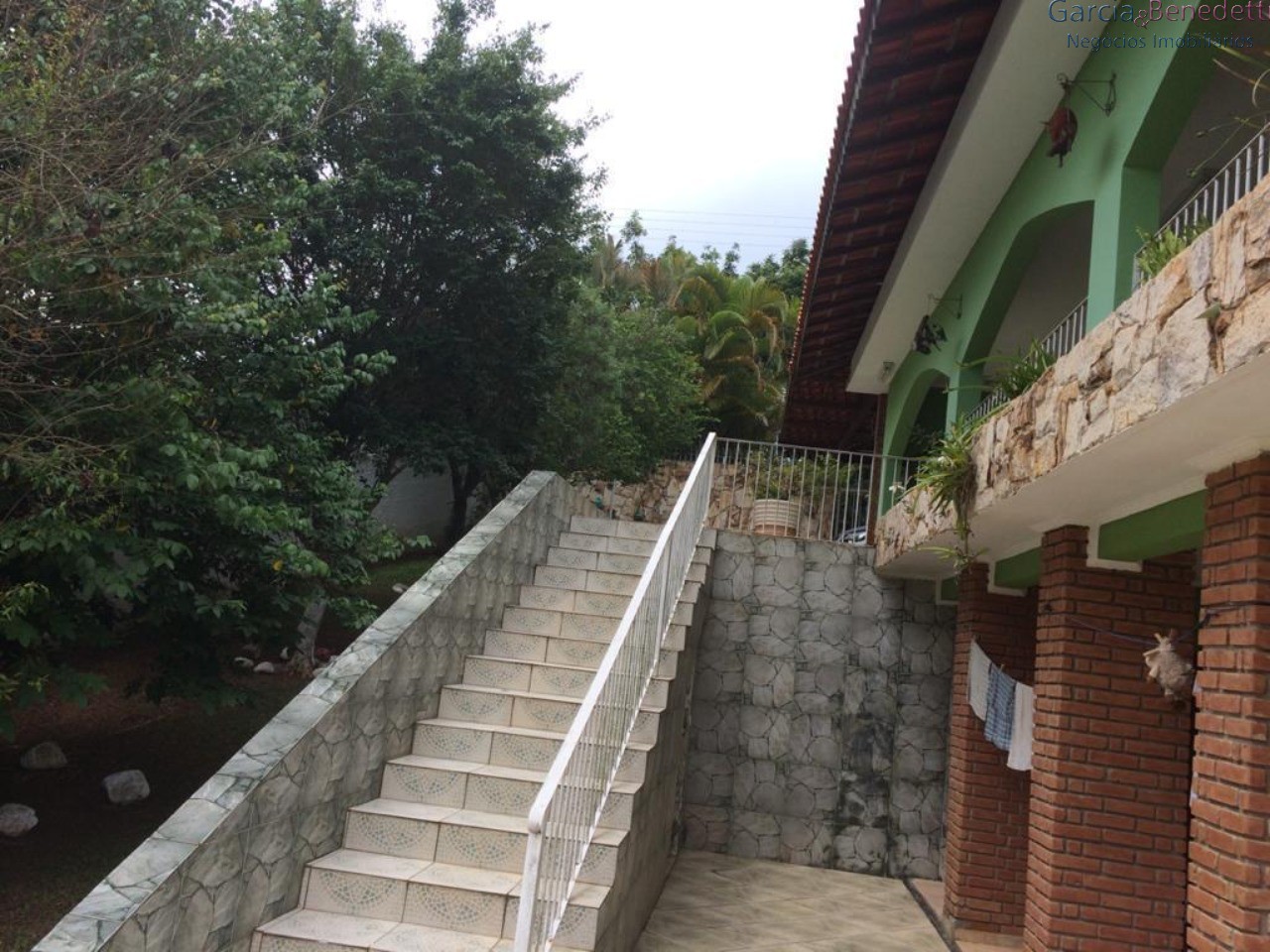Linda chácara a venda Santa Isabel SP