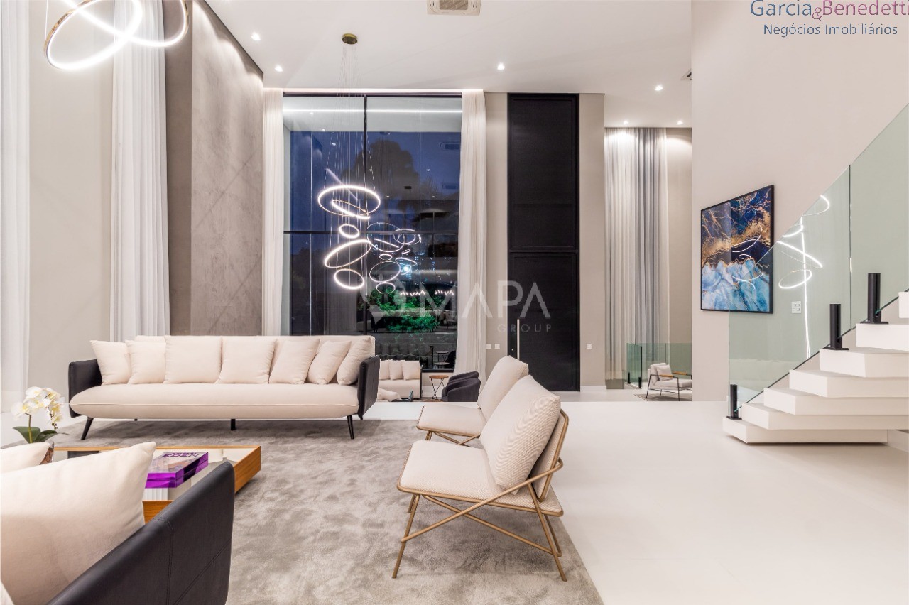 Linda Casa em Condomínio de Altíssimo Padrão - Tamboré Residencial III - Santa de Parnaíba - SP