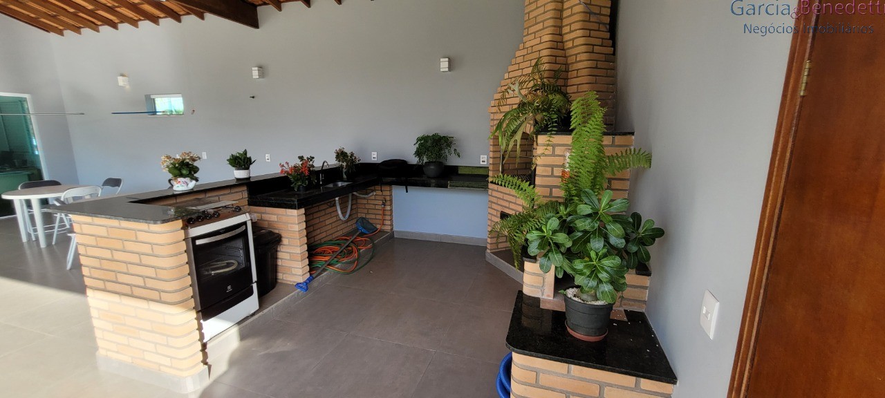 Linda Casa Térrea em Condomínio de Alto Padrão - Residencial dos Lagos - Itupeva - SP