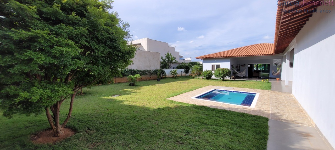 Linda Casa Térrea em Condomínio de Alto Padrão - Residencial dos Lagos - Itupeva - SP