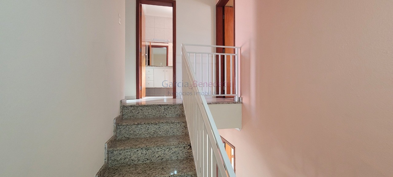 Imperdível oportunidade: Casa Residencial e Comercial Venda Jundiaí-SP, Parque da Represa, 3 quartos, 1 suíte, 3 salas, 3 banheiros, 3 vagas, 187m².