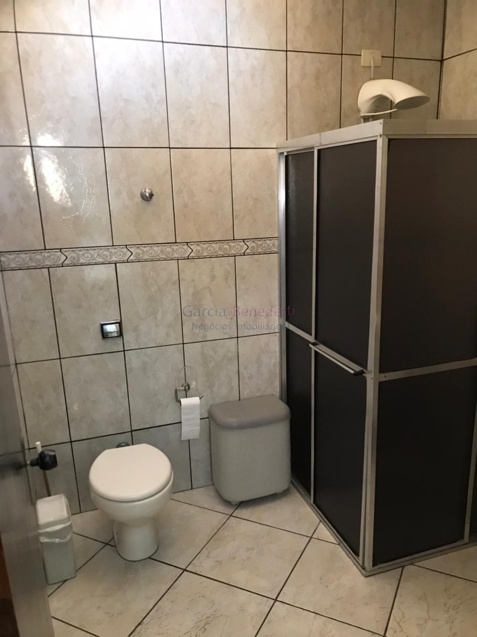 Imperdível Casa à Venda em Jundiaí-SP, Vila Progresso: 3 Quartos, 1 Suíte, 2 Salas, 2 Banheiros, 5 Vagas de Garagem, 230m².
