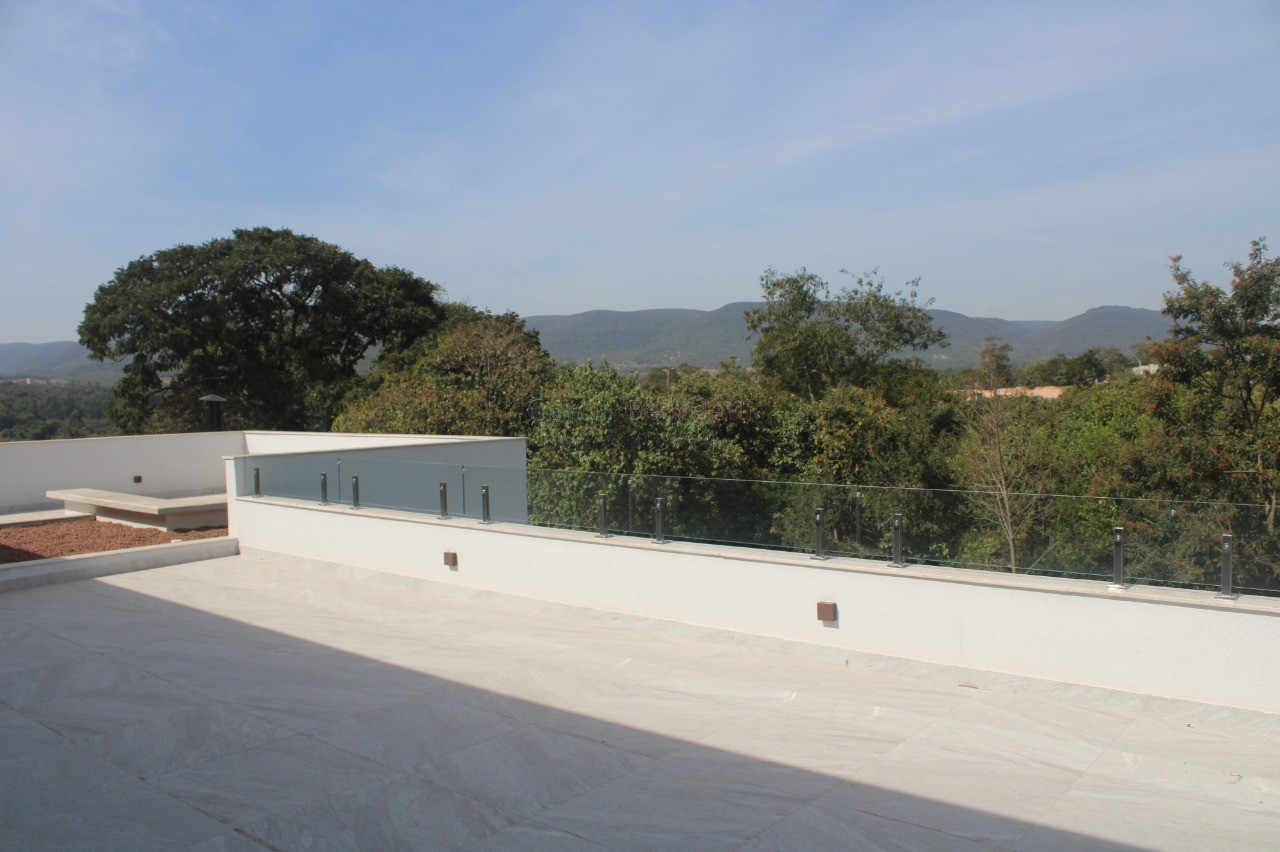 Casa de luxo em condomínio, 4 quartos e 4 suítes no bairro Medeiros, Jundiaí-SP - 348m² - Imperdível!
