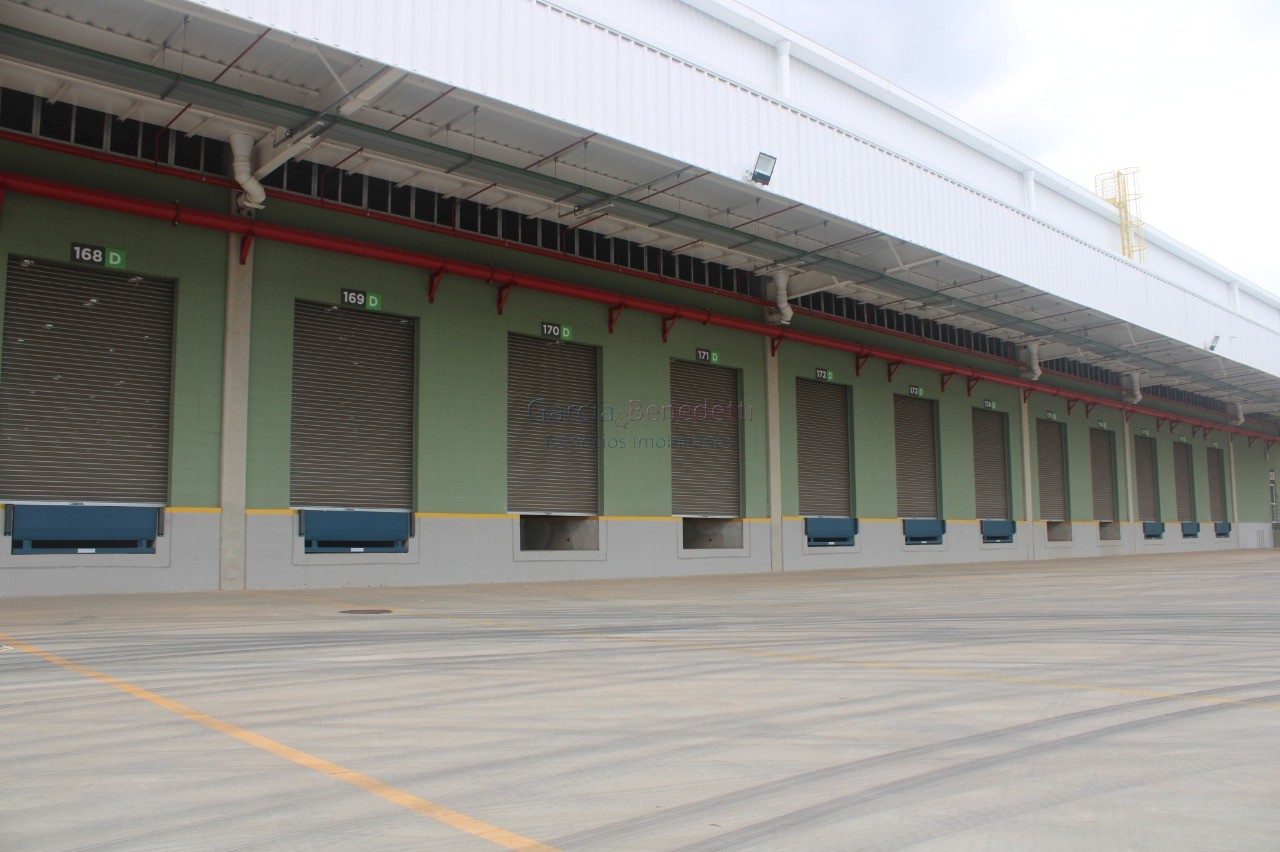 Galpão industrial de 5.765,20 m² em condomínio de excelência