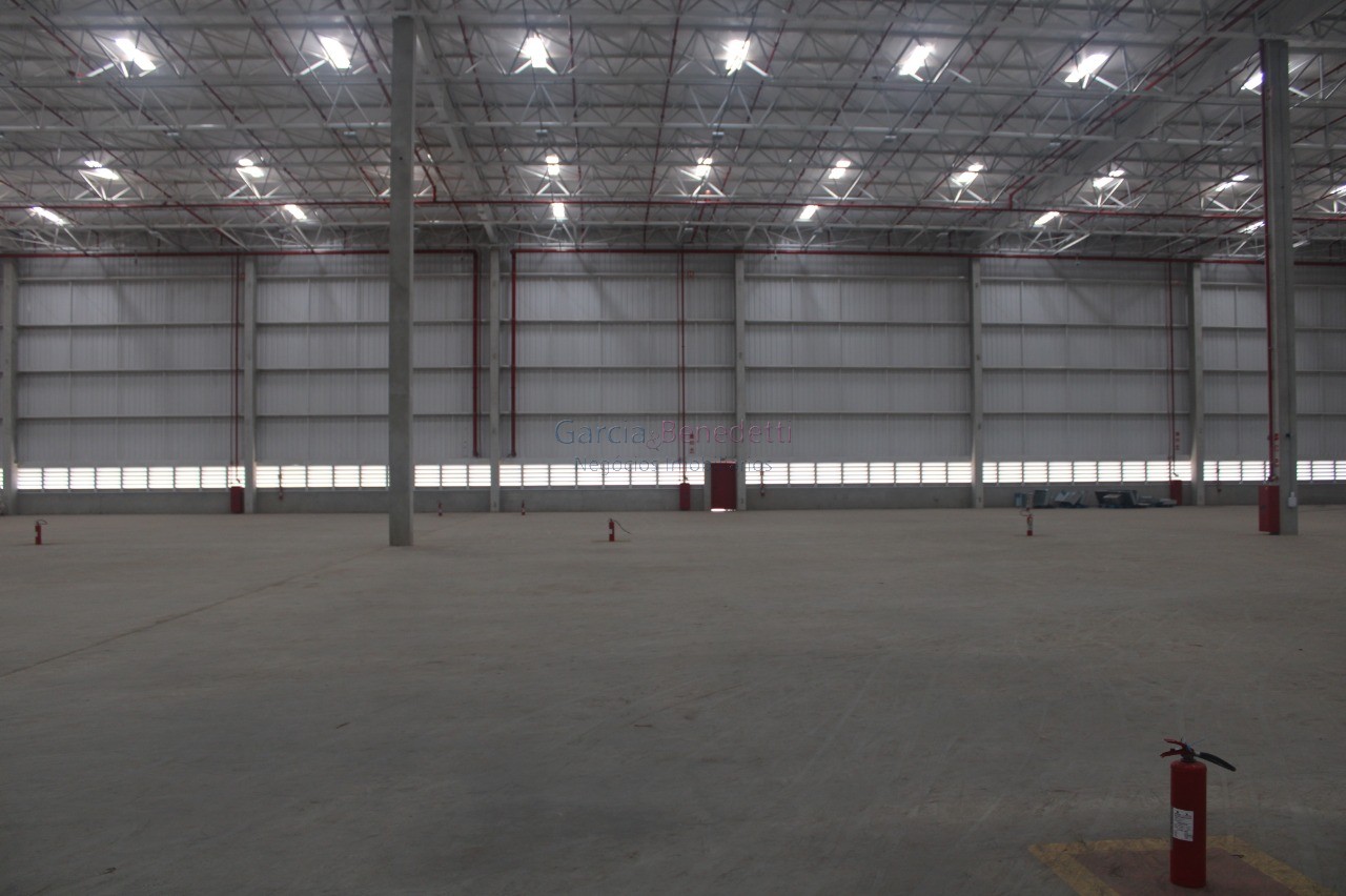 Galpão industrial de 5.765,20 m² em condomínio de excelência